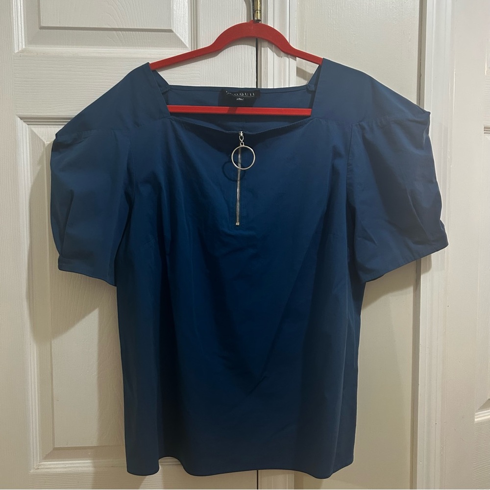 Eloquii Navy Blue Short Sleeve Blouse with Silver Zipper Accent Size 16